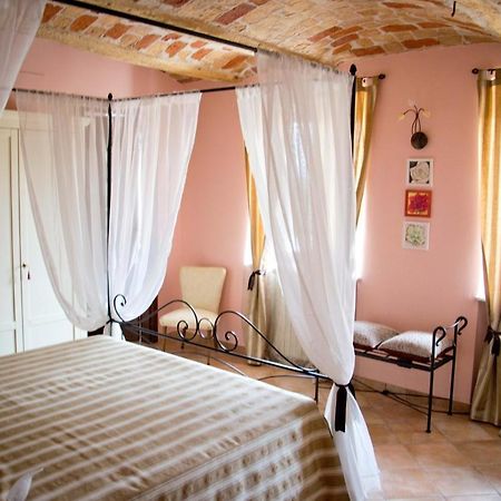 Agriturismo Monbertola Govone Exterior photo
